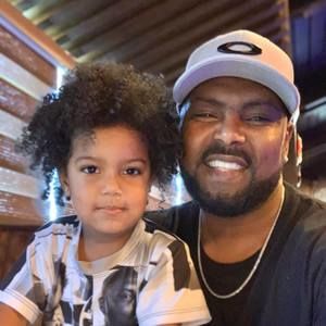 Meet your Posher, Bobby